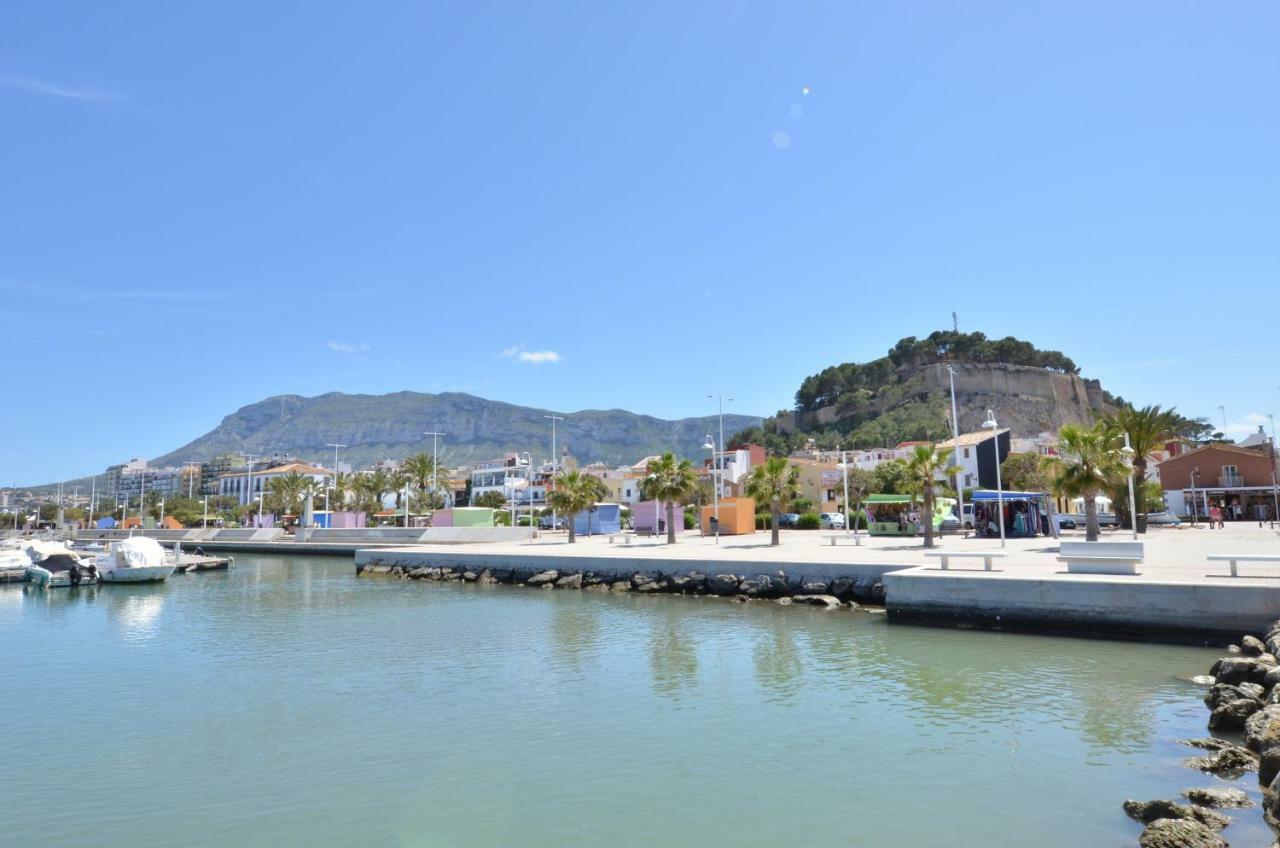 The Green Townhouse In Denia Centre By Nras Luaran gambar
