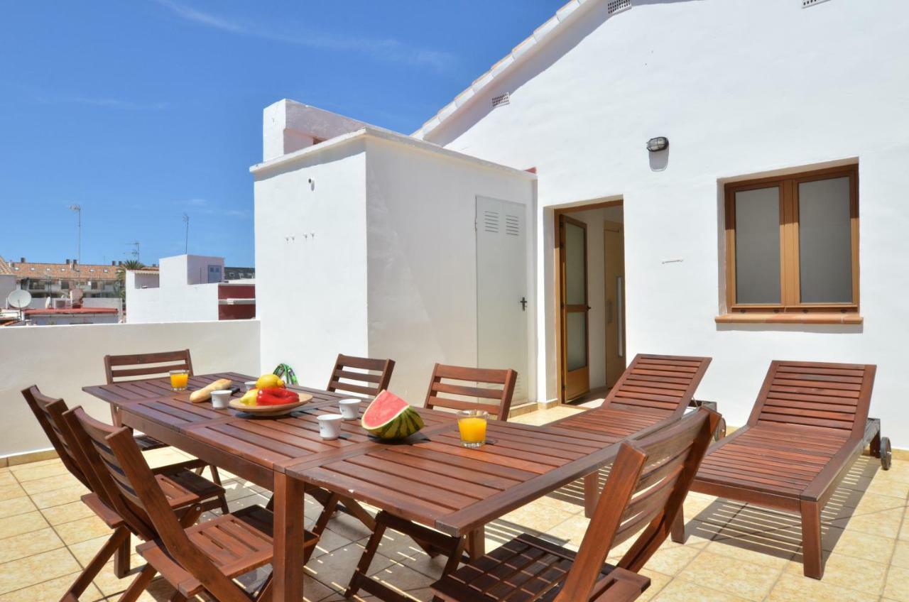 The Green Townhouse In Denia Centre By Nras Luaran gambar